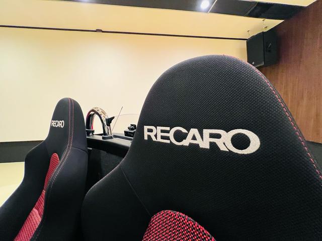 コペン ２ｎｄアニバーサリーエディション　レカロシート　カロッッエリアナビ　フルセグテレビ　ＥＴＣ　シートヒーター　ＭＯＭＯステアリングホイール（70枚目）