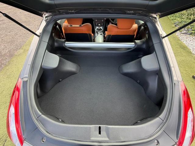 フェアレディＺ バージョンＳＴ　６Ｆ　ワンオーナー　ナビ　バックカメラ　ドラレコ　イグニッションコイル６本交換　燃料ポンプ　レベルセンサー　タンク内　左右交換済　現車確認できる方のみご連絡ください（44枚目）