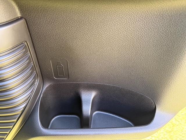 フレアクロスオーバー ハイブリッドＸＳ　全方位ナビ　ＴＶ　ＥＴＣ　バックカメラ　ハイブリッド　純正アルミ　デュアルカメラ　ドラレコ前後　スマートキー２個　プッシュスタート　シートヒーター　車検２年（52枚目）