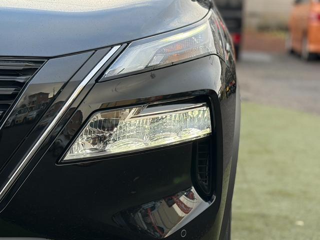 エクストレイル Ｘ　ｅ－４ＯＲＣＥ　禁煙車　ワンオーナー　　７人乗り　ＮＣナビ　ＥＴＣ２．０　前後ドラレコ　アラウンドビューモニター　アルミ　買取車両　内外装仕上　デジタルインナーミラー　寒冷地仕様　１７４１５ｋｍ（36枚目）