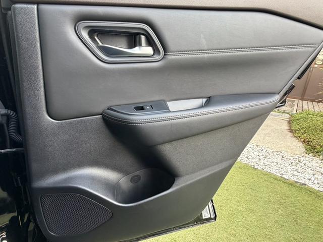 エクストレイル Ｘ　ｅ－４ＯＲＣＥ　禁煙車　ワンオーナー　　７人乗り　ＮＣナビ　ＥＴＣ２．０　前後ドラレコ　アラウンドビューモニター　アルミ　買取車両　内外装仕上　デジタルインナーミラー　寒冷地仕様　１７４１５ｋｍ（43枚目）