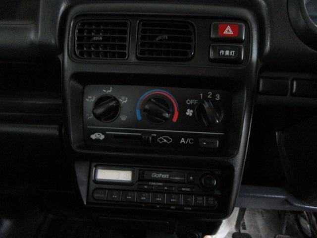 アクティトラック SDX 4WD ワンオーナー エアコン パワステ 作業灯 ゲートプロテクター 鳥居プロテクター(9枚目)