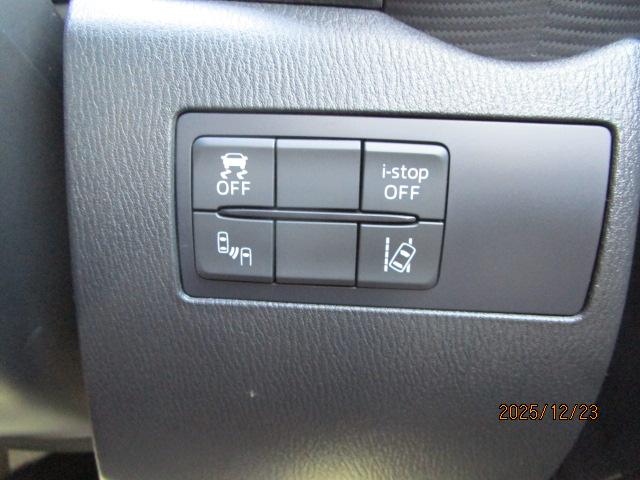 デミオ ＸＤ　ミッドセンチュリー　４ＷＤ　ブラインドスポットモニタリング　ハイビームコントロールシステム　車線逸脱警報システム　純正ナビ　フルセグＴＶ　　Ｂｌｕｅｔｏｏｔｈ接続　バックカメラ　ＥＴＣ　スマートキー　ＬＥＤライト　オートライト（17枚目）