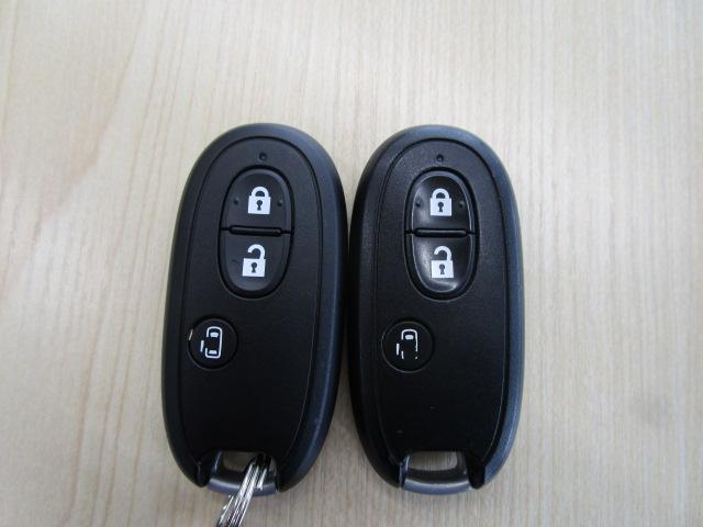 スペーシア X 4WD エネチャージ メモリナビ 左パワースライドドア スマートキー オートエアコン シートヒーター ドアミラーヒーター 電動格納ドアミラー プライバシーガラス(15枚目)