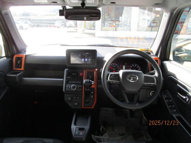 タフト Ｇ　４ＷＤ　ワンオーナー　スマートアシスト　６．８型スマホ連携オーディオ　Ｂｌｕｅｔｏｏｔｈ接続　バックカメラ　スマートキー　ＬＥＤライト　ＬＥＤフォグ　前後コーナーセンサー　寒冷地仕様　シートヒーター　ドラレコ（4枚目）