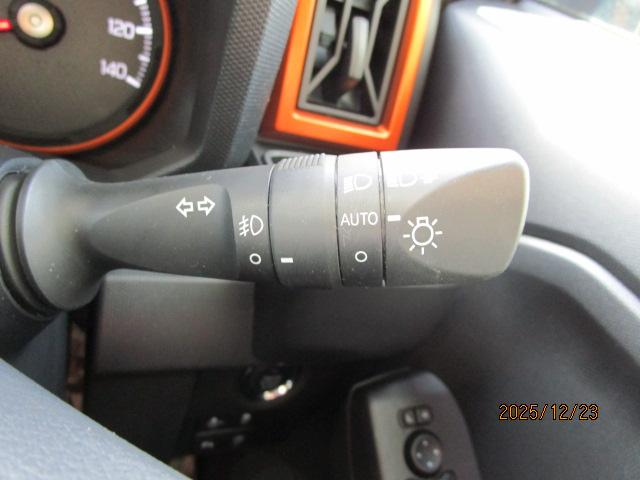 タフト Ｇ　４ＷＤ　ワンオーナー　スマートアシスト　６．８型スマホ連携オーディオ　Ｂｌｕｅｔｏｏｔｈ接続　バックカメラ　スマートキー　ＬＥＤライト　ＬＥＤフォグ　前後コーナーセンサー　寒冷地仕様　シートヒーター　ドラレコ（15枚目）