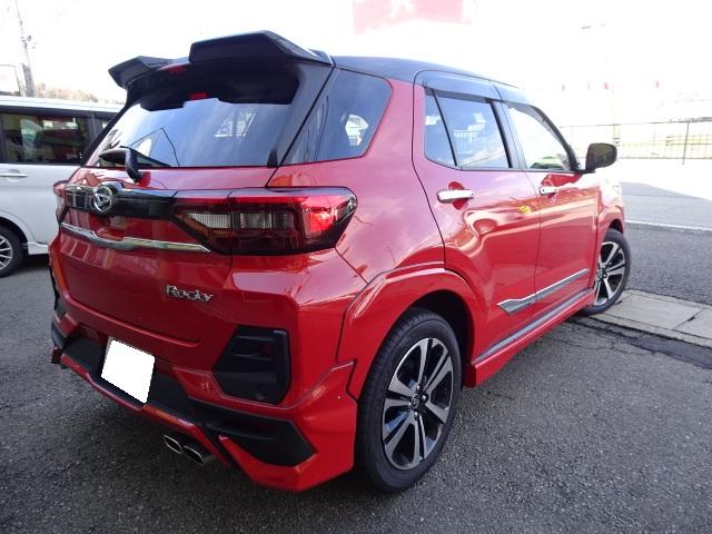 ロッキー プレミアムＧ　４ＷＤ　ターボ　ＳＡ　ＷエアＢ　サイド＆カーテンエアＢ　ＡＢＳ　ＴＲＣ　ＶＳＣ　ＢＳＭ　モデリスタエアロ　リアスポイラー　オーバーフェンダー　マフラーカッター　９インチプレミアムナビ　パノラマモニター（7枚目）