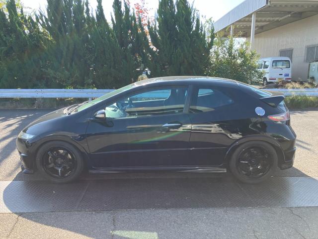 シビック タイプＲ　ユーロ　車高調　ローダウン　Ｗｅｄｓ　ｓｐｏｒｔ　ＲＮ－０５新品アルミ　ＡＤＶＡＮ　Ａ０５２　２２５／４０Ｒ１８　新品フジツボマフラー（11枚目）
