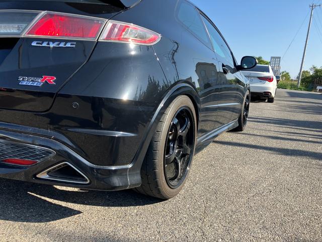 シビック タイプＲ　ユーロ　車高調　ローダウン　Ｗｅｄｓ　ｓｐｏｒｔ　ＲＮ－０５新品アルミ　ＡＤＶＡＮ　Ａ０５２　２２５／４０Ｒ１８　新品フジツボマフラー（22枚目）