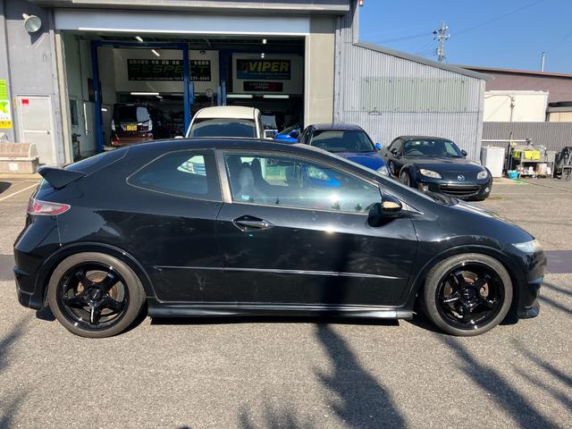 シビック タイプＲ　ユーロ　車高調　ローダウン　Ｗｅｄｓ　ｓｐｏｒｔ　ＲＮ－０５新品アルミ　ＡＤＶＡＮ　Ａ０５２　２２５／４０Ｒ１８　新品フジツボマフラー（25枚目）