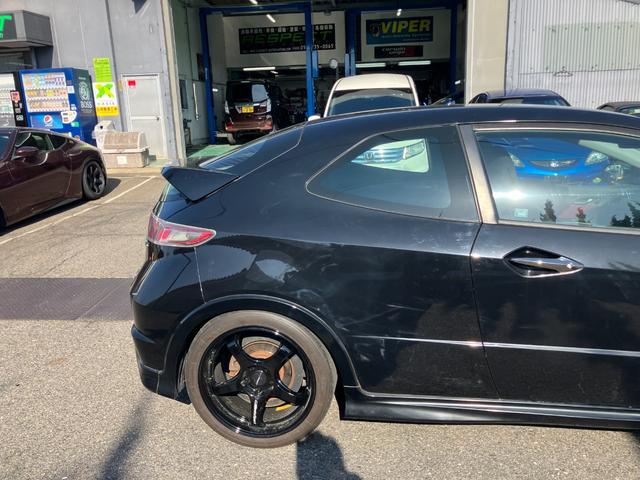 シビック タイプＲ　ユーロ　車高調　ローダウン　Ｗｅｄｓ　ｓｐｏｒｔ　ＲＮ－０５新品アルミ　ＡＤＶＡＮ　Ａ０５２　２２５／４０Ｒ１８　新品フジツボマフラー（26枚目）