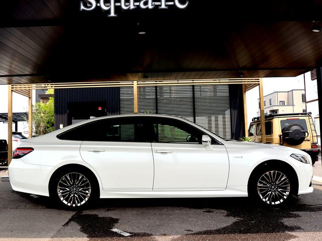 クラウンハイブリッド Ｓ　Ｆｏｕｒ　スポーツスタイル　特別仕様車／ＯＰパノラミックビュー／ＯＰリアサンシェード／Ｒ２〜Ｒ７記録簿有／パーキングサポートブレーキ／衝突軽減＆追従機能／レーンキープ／ＢＳＭ／ライブサウンドシステム／ドラレコ／Ｂｌｕｅｔｏｏｔｈ（22枚目）