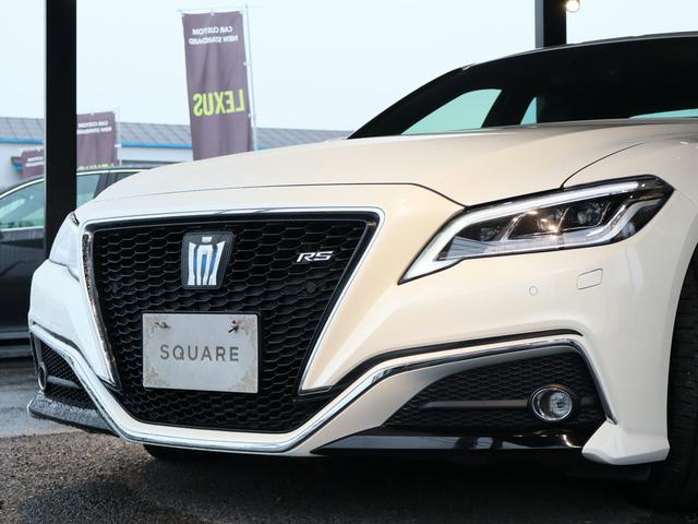 クラウンハイブリッド ＲＳ　ＯＰセーフティパッケージ／ＯＰブラインドスポットモニター／ＯＰヘッドアップディスプレイ／デジタルインナーミラー型ドラレコ／シートカバー／衝突軽減＆追従機能／レーンキープ／４本出しマフラー／ＥＴＣ（16枚目）