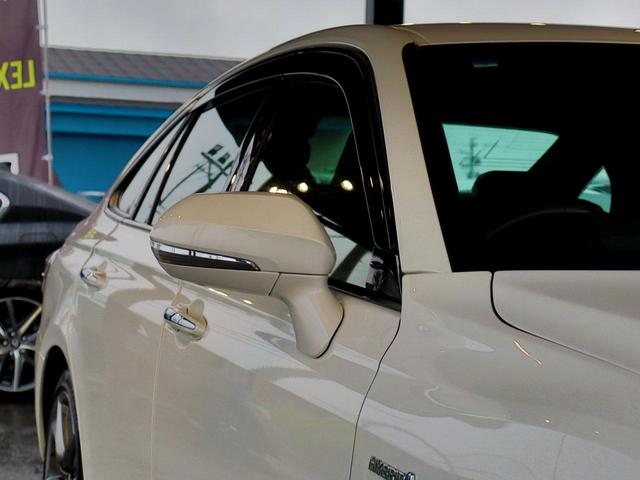 クラウンハイブリッド ＲＳ　ＯＰセーフティパッケージ／ＯＰブラインドスポットモニター／ＯＰヘッドアップディスプレイ／デジタルインナーミラー型ドラレコ／シートカバー／衝突軽減＆追従機能／レーンキープ／４本出しマフラー／ＥＴＣ（26枚目）