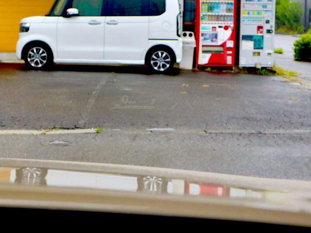 クラウンハイブリッド ＲＳ　ＯＰセーフティパッケージ／ＯＰブラインドスポットモニター／ＯＰヘッドアップディスプレイ／デジタルインナーミラー型ドラレコ／シートカバー／衝突軽減＆追従機能／レーンキープ／４本出しマフラー／ＥＴＣ（34枚目）