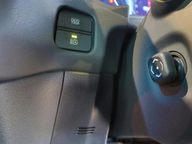 クラウンハイブリッド ＲＳ　ＯＰセーフティパッケージ／ＯＰブラインドスポットモニター／ＯＰヘッドアップディスプレイ／デジタルインナーミラー型ドラレコ／シートカバー／衝突軽減＆追従機能／レーンキープ／４本出しマフラー／ＥＴＣ（50枚目）