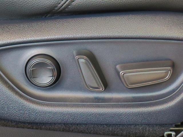 クラウンハイブリッド ＲＳ　ＯＰセーフティパッケージ／ＯＰブラインドスポットモニター／ＯＰヘッドアップディスプレイ／デジタルインナーミラー型ドラレコ／シートカバー／衝突軽減＆追従機能／レーンキープ／４本出しマフラー／ＥＴＣ（52枚目）