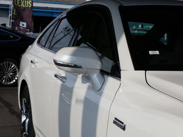 クラウンハイブリッド G-エグゼクティブ OPパノラミックビューモニター/RS純正18インチホイール/純正ドラレコ/衝突軽減&追従機能/ヘッドアップディスプレイ/BSM/デジタルインナーミラー/シートヒーター&クーラー/Bluetooth(25枚目)