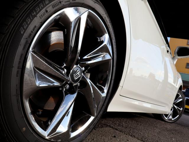 クラウンハイブリッド G-エグゼクティブ OPパノラミックビューモニター/RS純正18インチホイール/純正ドラレコ/衝突軽減&追従機能/ヘッドアップディスプレイ/BSM/デジタルインナーミラー/シートヒーター&クーラー/Bluetooth(26枚目)