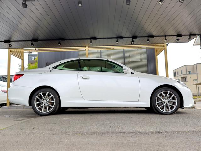 IS IS350C 後期車/30前期Fスポ仕様スピンドルグリル/現行仕様三眼ヘッド/OPクリアランスソナー/OP衝突軽減&追従機能/OPウッドコンビハンドル/TVキャン/ドラレコ/シートヒーター&クーラー/ETC(20枚目)