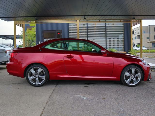 ＩＳ ＩＳ２５０Ｃ　バージョンＬ　シートリペア済／現行Ｆスポーツ仕様スピンドルグリル／現行仕様ヘッドライト＆流ウィンカー／ＯＰソナー／ＯＰ１８インチホイール／ＯＰウッドコンビハンドル／３６０度ドラレコ／Ｂｌｕｅｔｏｏｔｈ／ＥＴＣ（20枚目）