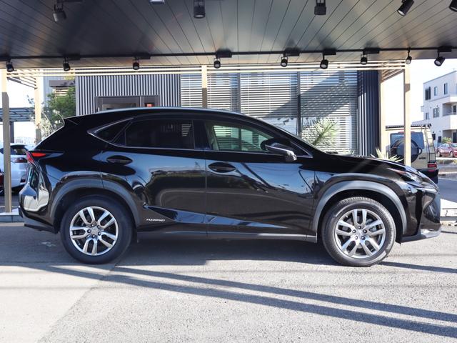 NX NX300h バージョンL OP衝突軽減&追従機能/OPクリアランスソナー/三眼LEDヘッドライト/パワートランク/18インチ/シートヒーター&クーラー/ハンドルヒーター/前後ドラレコ/TVキャンセラー/Bluetooth(18枚目)