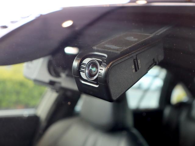 クラウンハイブリッド G-エグゼクティブ パノラミックビューモニター/衝突軽減&追従機能/三眼LEDヘッドライト/LTA/ブラインドスポットモニター/黒レザー/HUD/デジタルインナーミラー/ハンドルヒーター/Bluetooth/ETC(31枚目)