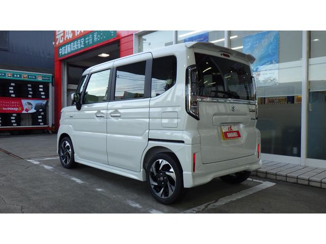 スペーシアカスタム ハイブリッドXS フルLEDヘッドランプ 本革巻ステアリング ステアリングヒーター ヘッドアップディスプレイ 6スピーカー 15インチアルミ マルチユースフラップ 後席センターアームレスト パーソナルテーブル(3枚目)