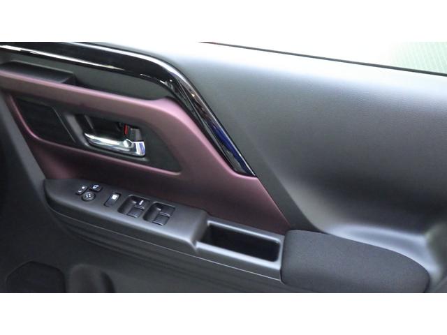 スペーシアカスタム ハイブリッドXS フルLEDヘッドランプ 本革巻ステアリング ステアリングヒーター ヘッドアップディスプレイ 6スピーカー 15インチアルミ マルチユースフラップ 後席センターアームレスト パーソナルテーブル(8枚目)