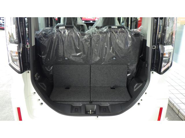 スペーシアカスタム ハイブリッドXS フルLEDヘッドランプ 本革巻ステアリング ステアリングヒーター ヘッドアップディスプレイ 6スピーカー 15インチアルミ マルチユースフラップ 後席センターアームレスト パーソナルテーブル(11枚目)