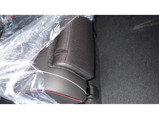 スペーシアカスタム ハイブリッドXS フルLEDヘッドランプ 本革巻ステアリング ステアリングヒーター ヘッドアップディスプレイ 6スピーカー 15インチアルミ 後席センターアームレスト マルチユースフラップ パーソナルテーブル(10枚目)