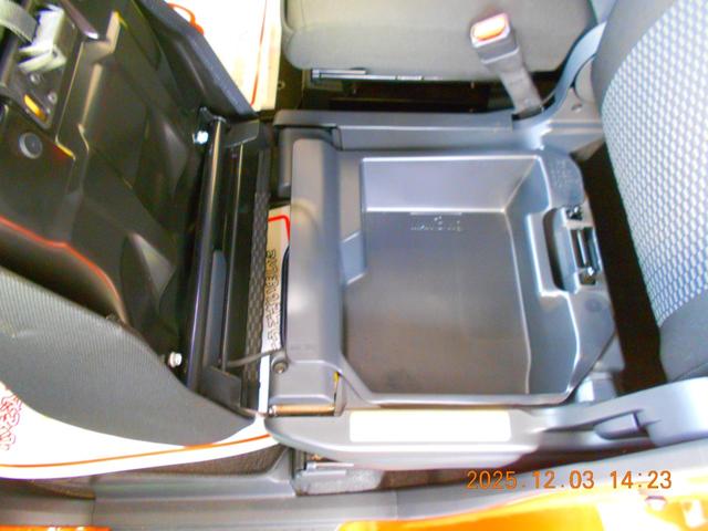 ウェイク L SAIII スマートアシスト 両側パワースライド クリアランスソナー オートリトラミラー 現在スタッドレスタイヤ付き(19枚目)