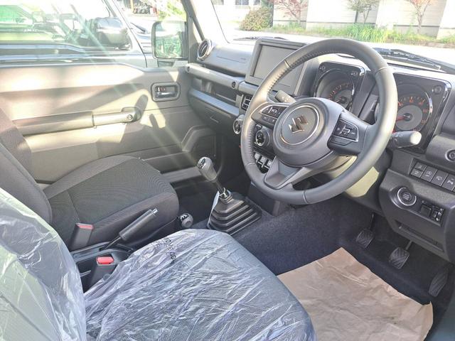 ジムニー XC 届出済み未使用車 4型 5MT パートタイム4WD クリアランスソナー LEDヘッドライト クルーズコントロール デュアルセンサーブレーキ シートヒーター メーカー保証付き(16枚目)