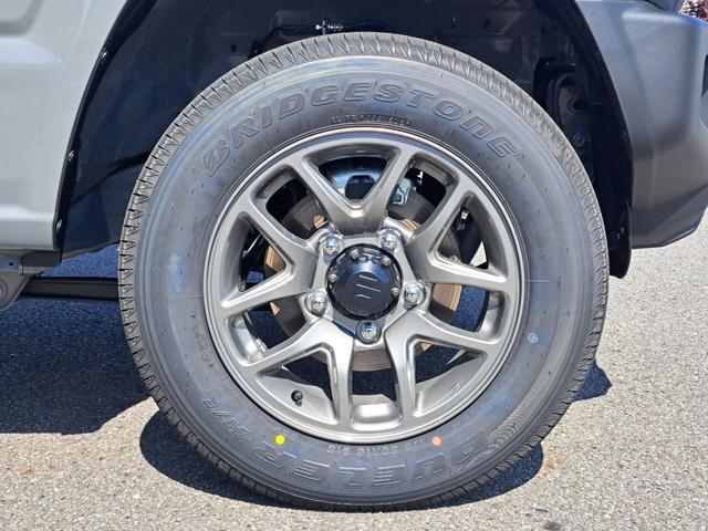 ジムニー XC 届出済み未使用車 4型 5MT パートタイム4WD クリアランスソナー LEDヘッドライト クルーズコントロール デュアルセンサーブレーキ シートヒーター メーカー保証付き(36枚目)