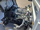 全低床強化ダンプ　新型！リアビューカメラ　オリジナルステンレスバンパー　カーナビ　ＥＴＣ　全低床ダンプ　４ナンバー３ｔ強化ダンプ　純正メッキパーツ　中外可動式コボレーン　中間ピン装備　オーバーヘッドシェルフ（52枚目）