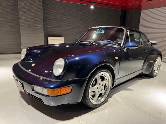 ９１１ターボ　ディーラー車　５速マニュアル　左ハンドル　サンルーフ　エンジンＯ／Ｈ済み　ブルーインテリア(2枚目)