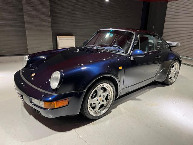 ９１１ターボ　ディーラー車　５速マニュアル　左ハンドル　サンルーフ　エンジンＯ／Ｈ済み　ブルーインテリア(7枚目)