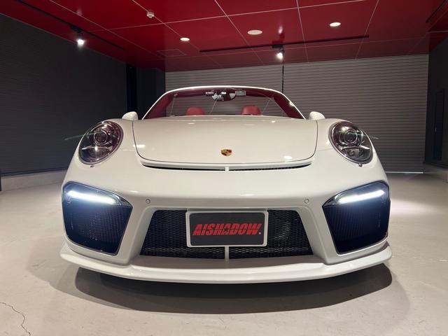 ９１１ ９１１カレラＳカブリオレ　左ハンドル　ＰＤＫ　スポーツクロノ　スポーツエグゾースト　カーボンブレーキ　バーガンディトップ　赤革　ＨＲＥ２０インチＡＷ　社外フロントエアロ（ＧＡＲＡＧＥ　ＥＵＲ／純正バンパー有）ＢＯＳＥスピーカー　ＰＳＡＭ　社外ナビドラレコレーダー（6枚目）