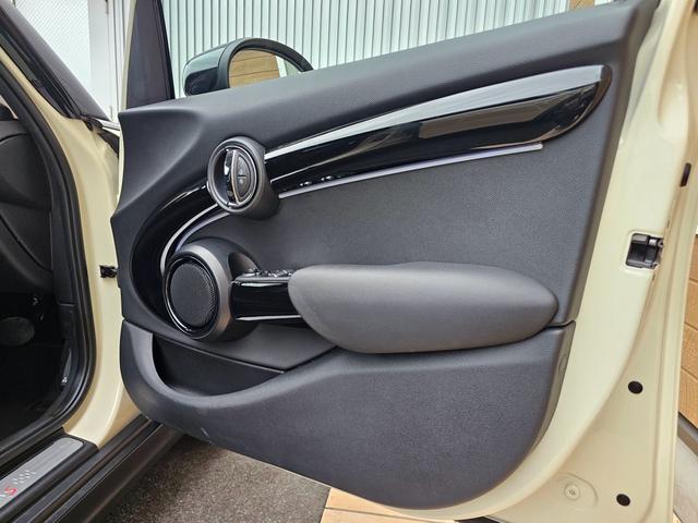 MINI クーパーSD クラシック・トリム(16枚目)