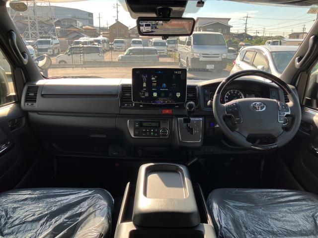ハイエースバン スーパーＧＬ　ダークプライムＩＩ　登録済未使用車／４ＷＤ／寒冷地仕様／ＡＬＰＩＮＥ　ＢＩＧＤＡ／ＨＤＭＩ／ＥＴＣ／パノラミックビューＭ／デジタルインナーＭ／ＴＲＤフロントスポイラー／１６ｉｎアルミ／両側パワースライドドア／ベッドキット（15枚目）