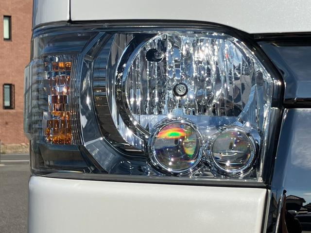 ハイエースバン スーパーＧＬ　ダークプライムＩＩ　登録済未使用車／４ＷＤ／寒冷地仕様／ＡＬＰＩＮＥ　ＢＩＧＤＡ／ＨＤＭＩ／ＥＴＣ／パノラミックビューＭ／デジタルインナーＭ／ＴＲＤフロントスポイラー／１６ｉｎアルミ／両側パワースライドドア／ベッドキット（27枚目）