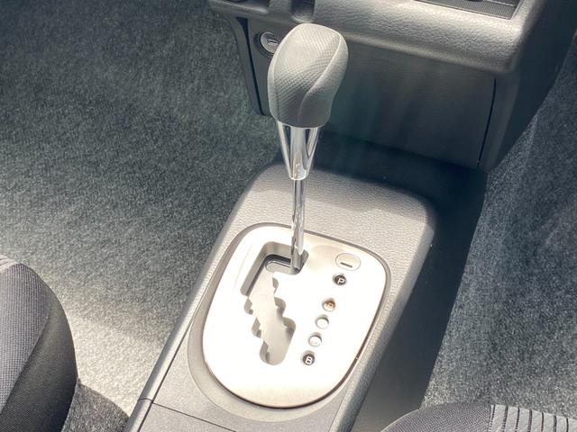 プロボックス ハイブリッドＦ　登録済未使用車／バックモニター／トヨタセーフティーセンス／ＡＣ１００Ｖ電源／ダブルエアバック／オートハイビーム／レーンキーピング／トラクションコントロール／キーレスエントリー／電動格納ドアミラー（46枚目）