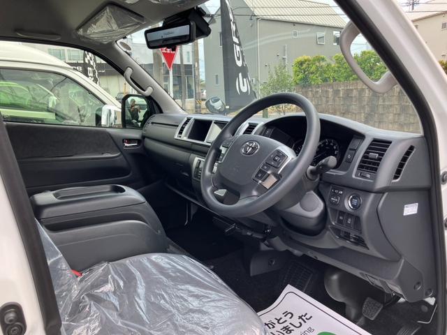ハイエースワゴン グランドキャビン　ファインテックツアラー　４ＷＤ／登録済未使用車／寒冷地仕様／１０人乗／メモリーナビＴＶ／Ｂカメラ／ＥＴＣ／デジタルインナーＭ／パノラミックビューＭ／電動スライドドア／ＬＥＤフォグライト／スマートキー（46枚目）