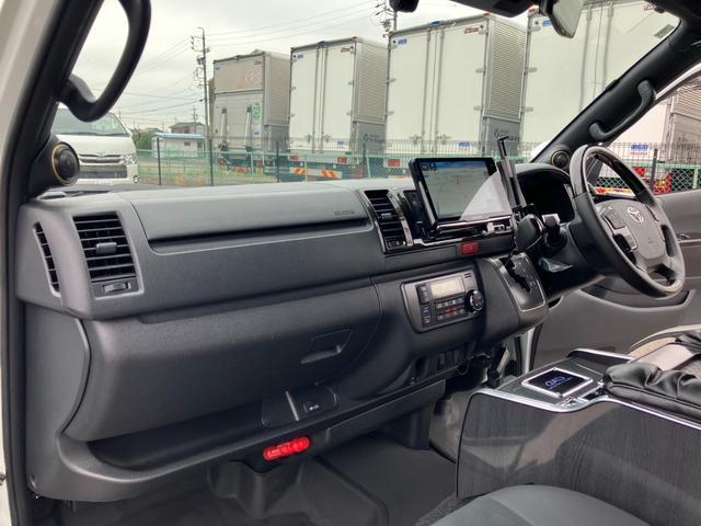 ハイエースバン スーパーＧＬ　ダークプライムＩＩ　４ＷＤ／１オーナー／Ｋｅｎｗｏｏｄフローティングナビ／パノラミックビューＭ／ＡＬＰＩＮＥ　デジタルインナーミラー／／両側パワースライドドア／クリアランスソナー／大型センターコンソール／センターカーテン（47枚目）