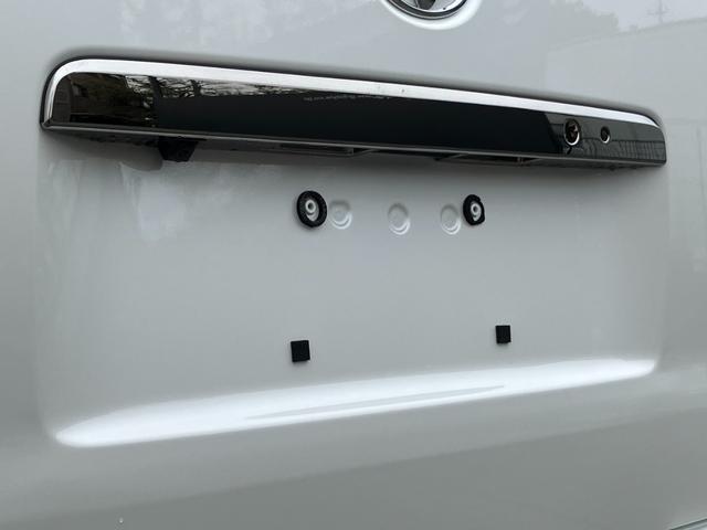 ハイエースバン スーパーGL ダークプライムII ALPINE BIGDA/Bカメラ/HDMI/ETC/トヨタセーフティーセンス/LEDヘッドライト/GR8フロントスポイラー/ESSEX18inアルミ/センターコンソール/シートカバー/ベッドキット(39枚目)