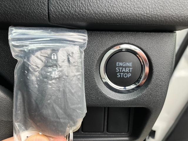 ハイエースバン スーパーGL ダークプライムII ALPINE BIGDA/Bカメラ/HDMI/ETC/トヨタセーフティーセンス/LEDヘッドライト/GR8フロントスポイラー/ESSEX18inアルミ/センターコンソール/シートカバー/ベッドキット(58枚目)