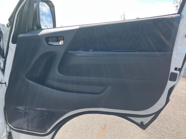 ハイエースワゴン グランドキャビン ファインテックツアラー/新車未登録/10人乗り/デジタルインナーミラー/パノラミックビューモニター/電動スライドドア/LEDフォグライト/スマートキー/トヨタセーフティセンス/助手席エアバック(43枚目)