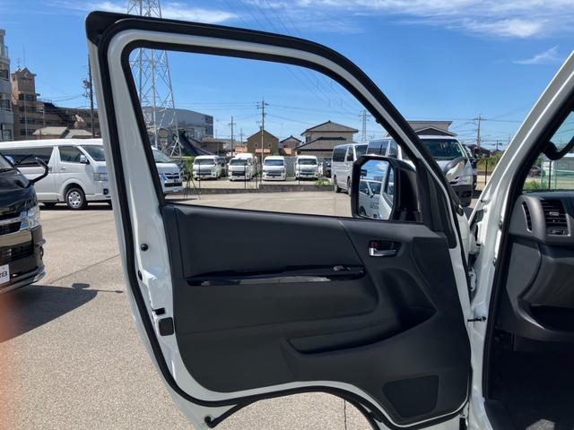 TOYOTA HIACE VAN LONG SUPER GL DARK PRIME S