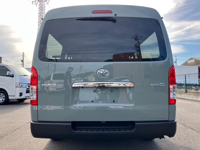 ハイエースバン ロングワイドスーパーGL アースカラーパッケージ 登録済未使用車/4WD/寒冷地仕様/ALPINE BIGDA/HDMI/ETC/パノラミックビューM/LEDヘッドライト/クリアランスソナー/スマートキー/純正エンジンスタータ(22枚目)