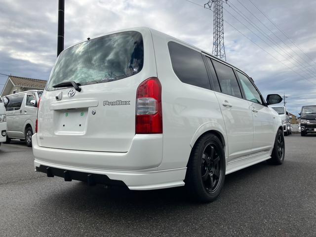 プロボックス Ｆ　登録済未使用車／ナビＴＶ／ＤＶＤ再生／ＥＴＣ／Ｂｌｕｅｔｏｏｔｈ／バックカメラ／Ｗ－ＴＵＮＥフルエアロ／ＲＡＹＳ１６ｉｎアルミ／ローダウン／セーフティセンス／ＡＣ１００Ｖ電源／キーレス／オートエアコン（11枚目）